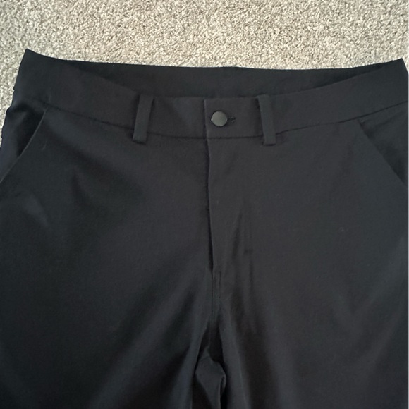Men's lululemon classic shorts - Picture 3 of 6